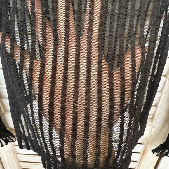 Disturbia Mourning Ruffle Top us2 - Picture 5 of 6